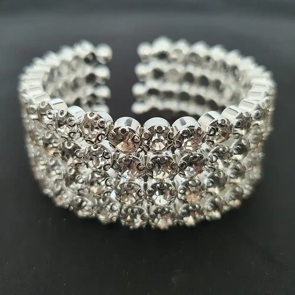 4 Diamond Line Open Bracelet